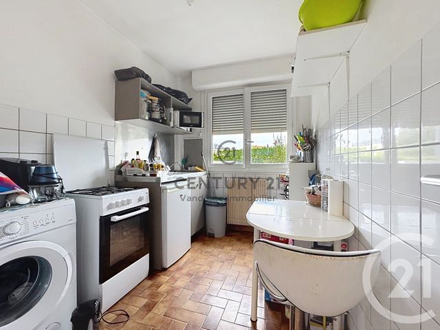 Appartement F1 &agrave; vendre - 1 pi&egrave;ce - 28 m2 - Crepy En Valois - 60 - PICARDIE
