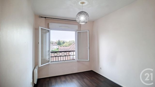 Appartement F2 &agrave; louer - 2 pi&egrave;ces - 43,39 m2 - Crepy En Valois - 60 - PICARDIE