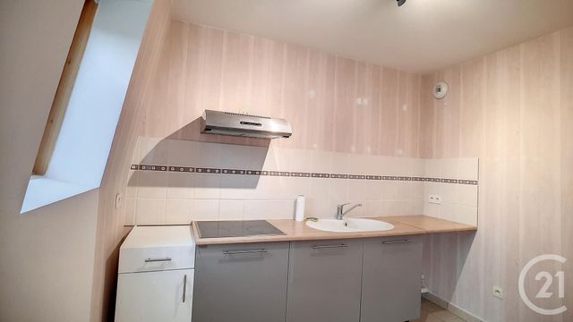 Appartement F2 &agrave; louer - 2 pi&egrave;ces - 43,39 m2 - Crepy En Valois - 60 - PICARDIE