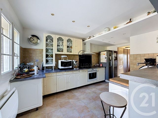 Maison &agrave; vendre - 7 pi&egrave;ces - 175 m2 - Crepy En Valois - 60 - PICARDIE