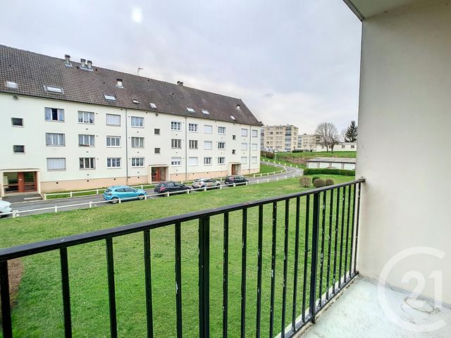 Appartement Studio &agrave; vendre - 1 pi&egrave;ce - 28 m2 - Crepy En Valois - 60 - PICARDIE