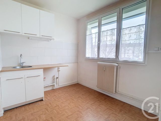 Appartement Studio &agrave; vendre - 1 pi&egrave;ce - 28 m2 - Crepy En Valois - 60 - PICARDIE