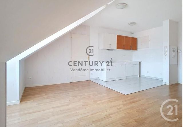 Appartement F2 &agrave; louer - 2 pi&egrave;ces - 36,26 m2 - Crepy En Valois - 60 - PICARDIE
