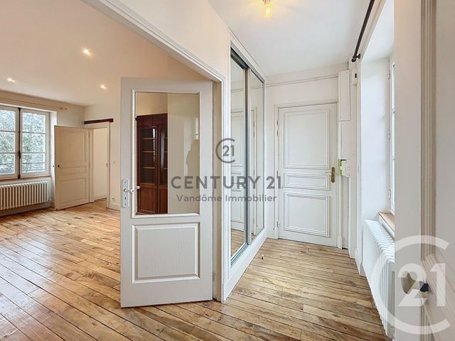Appartement F1 &agrave; louer - 2 pi&egrave;ces - 48,77 m2 - Crepy En Valois - 60 - PICARDIE