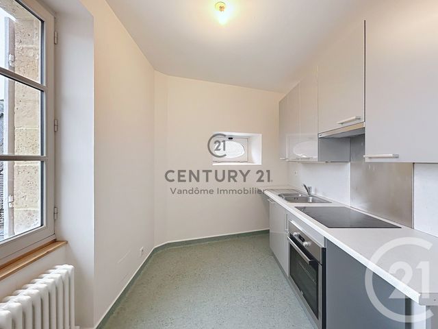 Appartement F1 &agrave; louer - 2 pi&egrave;ces - 48,77 m2 - Crepy En Valois - 60 - PICARDIE
