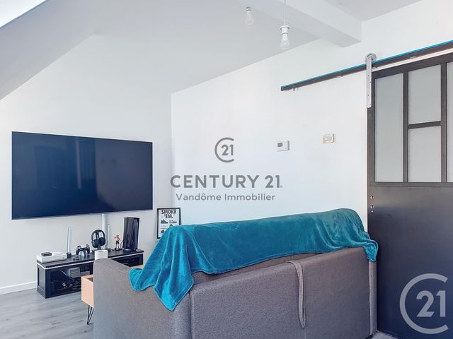 Appartement F1 &agrave; louer - 1 pi&egrave;ce - 26,52 m2 - Le Plessis Belleville - 60 - PICARDIE