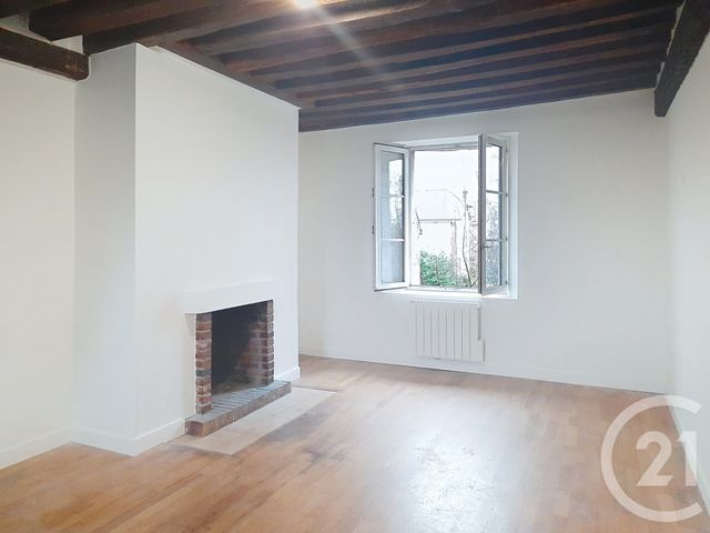 Appartement F3 &agrave; louer - 3 pi&egrave;ces - 64,74 m2 - Crepy En Valois - 60 - PICARDIE