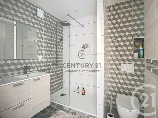 Appartement Studio &agrave; louer - 1 pi&egrave;ce - 28,20 m2 - Crepy En Valois - 60 - PICARDIE
