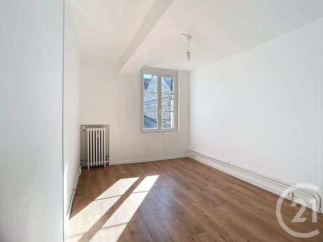 Appartement F2 &agrave; vendre - 2 pi&egrave;ces - 40 m2 - Crepy En Valois - 60 - PICARDIE