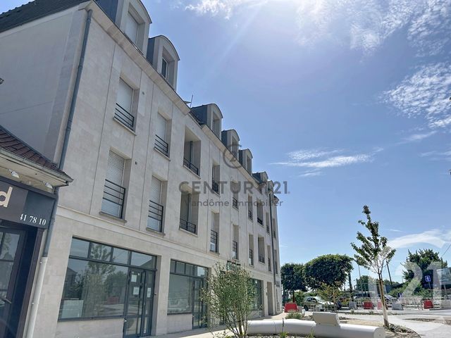 Appartement F3 &agrave; louer - 3 pi&egrave;ces - 62,60 m2 - Crepy En Valois - 60 - PICARDIE