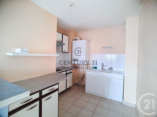 Appartement F2 &agrave; vendre - 2 pi&egrave;ces - 45 m2 - Crepy En Valois - 60 - PICARDIE