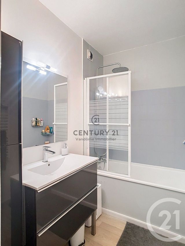 Appartement F3 &agrave; vendre - 3 pi&egrave;ces - 62 m2 - Crepy En Valois - 60 - PICARDIE